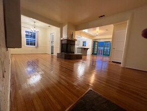 8047 Campion Dr in Westchester, CA - Building Photo - Building Photo