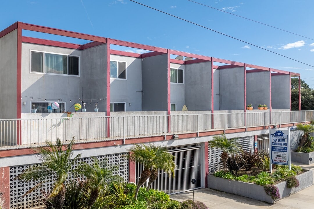 Sea Breeze Townhome Apartments in Redondo Beach, CA - Foto de edificio
