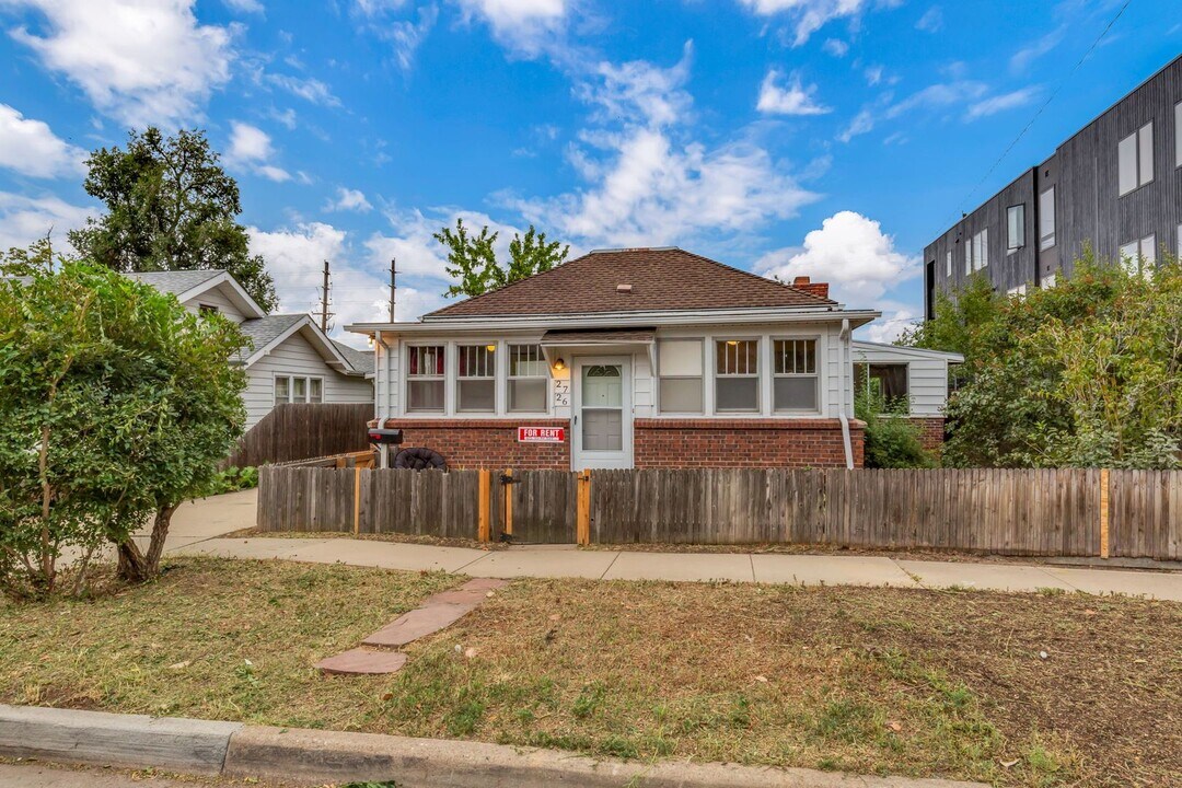 2726 Pine St in Boulder, CO - Building Photo