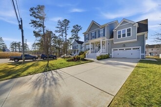 1824 Hazelwood Rd in Chesapeake, VA - Building Photo - Building Photo