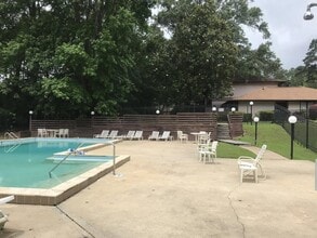 409 Westwood Dr in Tallahassee, FL - Building Photo - Building Photo