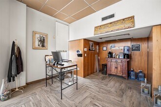 1227 13th St in Galveston, TX - Building Photo - Building Photo