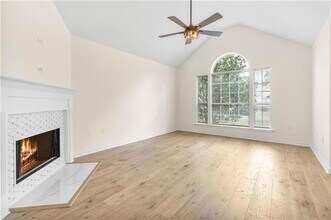 1366 Valmont St in Mandeville, LA - Building Photo - Building Photo