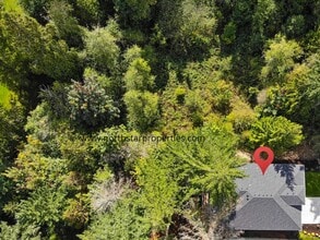 12980 SW Parkdale Ave in Tigard, OR - Building Photo - Building Photo