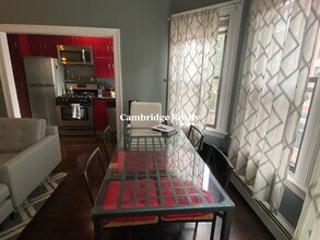 15 Trowbridge St, Unit 2 in Cambridge, MA - Building Photo - Building Photo