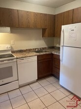 915 S Seminole Dr in Chattanooga, TN - Foto de edificio - Building Photo