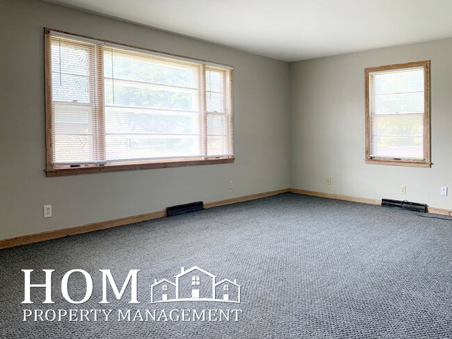 108 Malin St in Mankato, MN - Foto de edificio - Building Photo