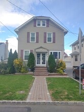 119 Valley Rd, Unit 2 family in Roselle Park, NJ - Building Photo - Building Photo