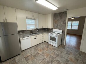 2803 36th St in Lubbock, TX - Building Photo - Building Photo