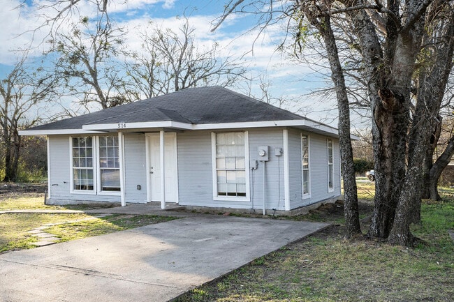 property at 514 Frazier St