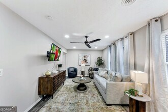 3715 Clearwater Dr in College Park, GA - Building Photo - Building Photo