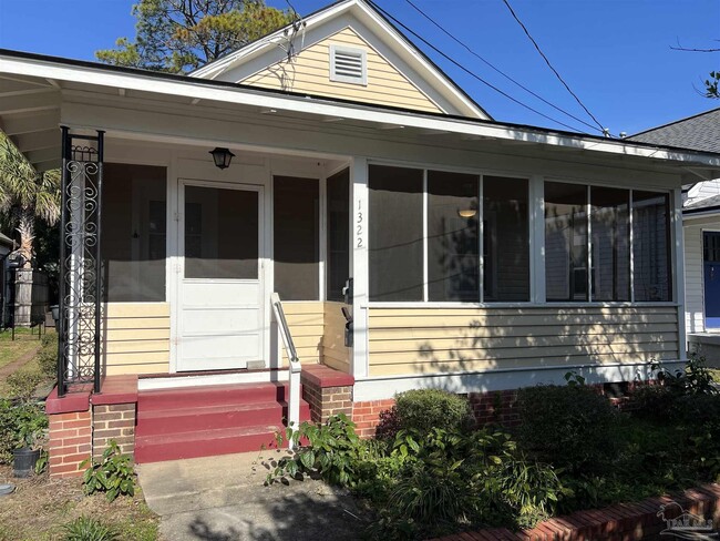 property at 1322 E Gadsden St