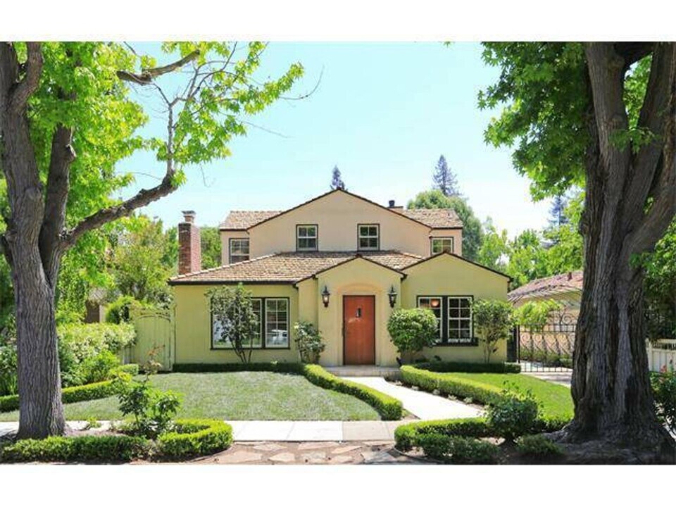 1284 Forest Ave in Palo Alto, CA - Building Photo
