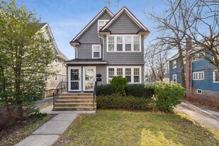 40 Brookfield Rd in Montclair, NJ - Building Photo