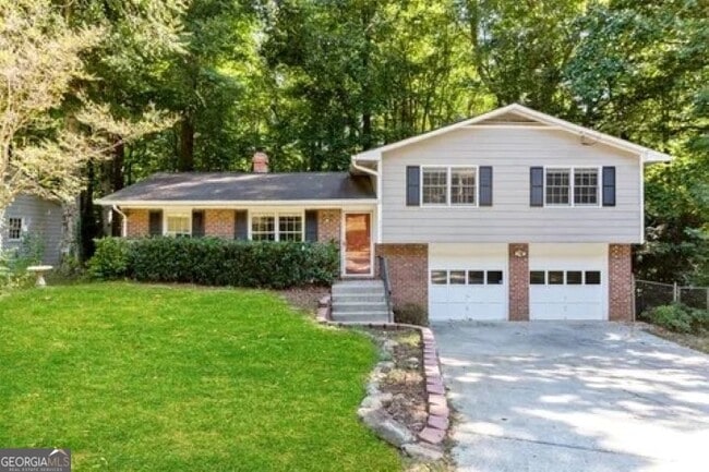 property at 2091 Ellwyn Dr