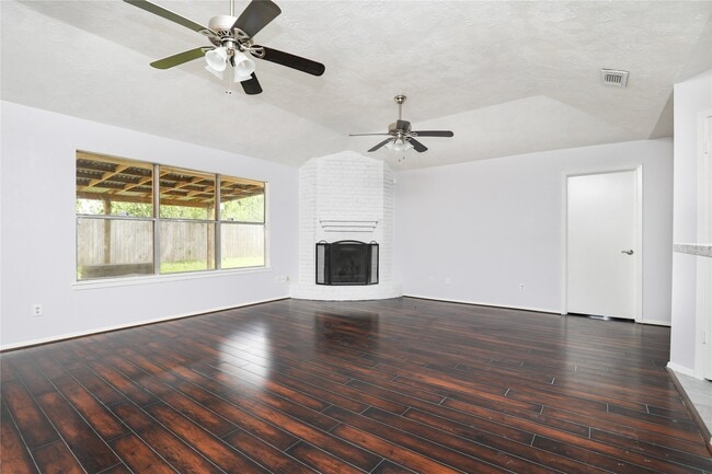 property at 2703 Heritage Colony Dr