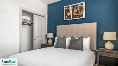 19240 Stokes Rd, Unit 19-218 in Waller, TX - Foto de edificio - Building Photo