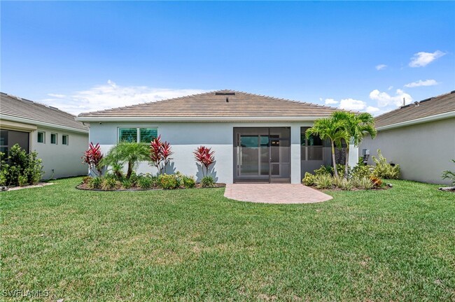 property at 475 Polihale Wy