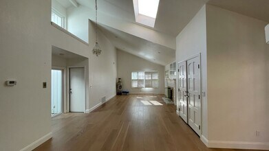 11 Wellfleet Bay in Alameda, CA - Building Photo - Building Photo