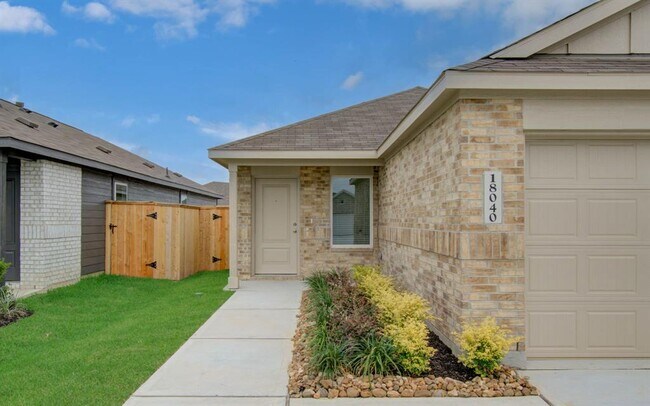 18027 Valle Cupa Ln in New Caney, TX - Building Photo - Building Photo