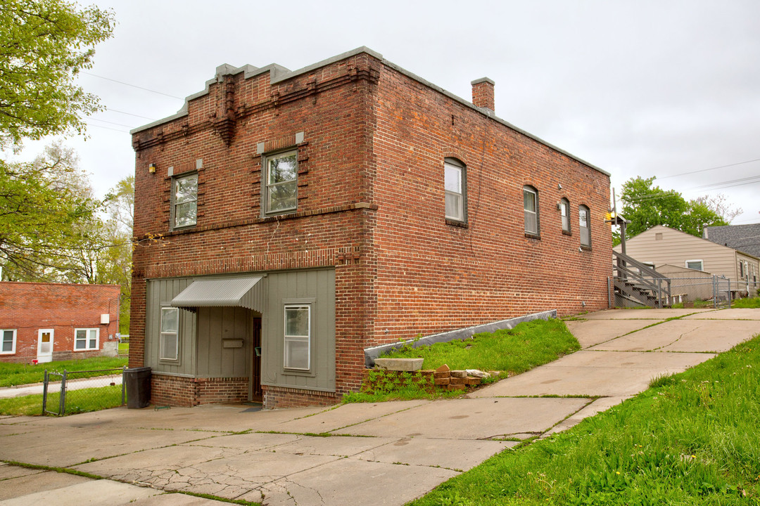 4334 S 27th St in Omaha, NE - Building Photo