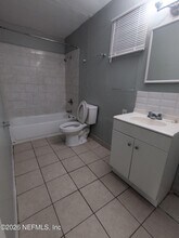 2092 Benedict Rd in Jacksonville, FL - Building Photo - Building Photo