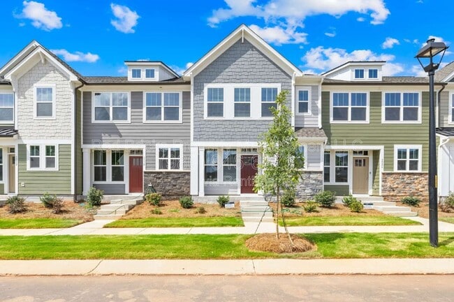 property at 1528 Cedar Tree Dr