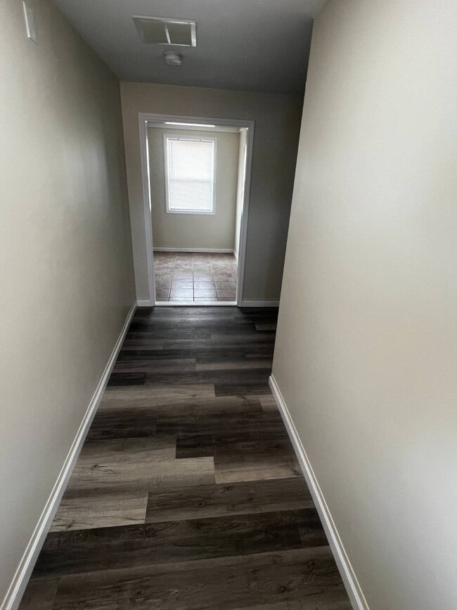 property at 551 N Lee Ave