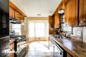 8921 E 90 Terrace in Kansas City, MO - Building Photo - Building Photo