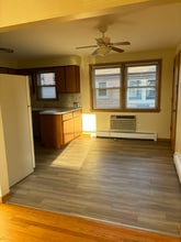 7350 W Belmont Ave in Chicago, IL - Foto de edificio - Building Photo