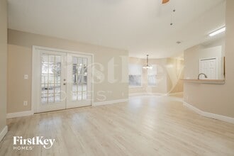 3455 White Wing Rd in Orange Park, FL - Foto de edificio - Building Photo