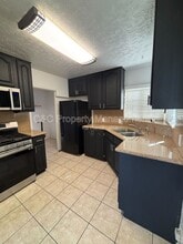 1408 E 142nd St in Compton, CA - Building Photo - Building Photo