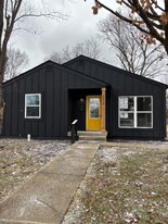 4213 Kingsley Dr in Indianapolis, IN - Building Photo