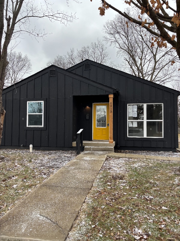 property at 4213 Kingsley Dr