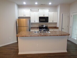 2451 Hartfield Cir in Winston-Salem, NC - Building Photo - Building Photo