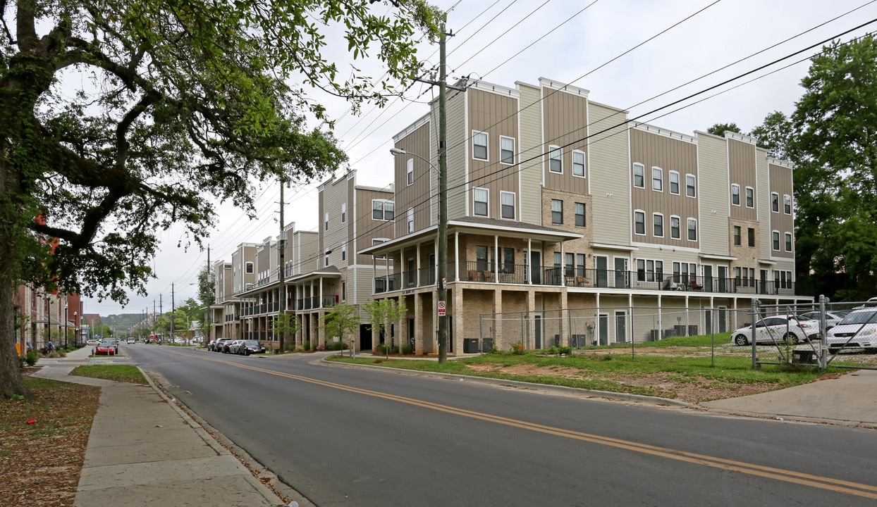 COLLEGEPLACE FSU 2 in Tallahassee, FL - Building Photo