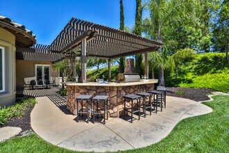 39520 Colleen Way in Temecula, CA - Building Photo - Building Photo