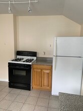 193 E 2nd St, Unit Upper in Corning, NY - Building Photo - Building Photo