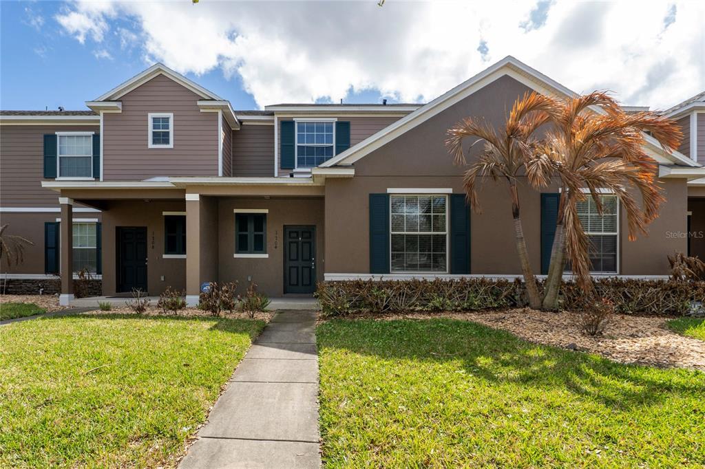 1704 Buckeye Falls Way in Orlando, FL - Building Photo