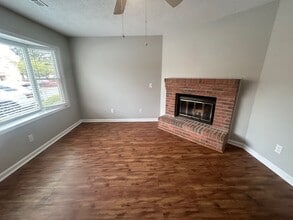 940 Glenn St in West Columbia, SC - Building Photo - Building Photo