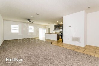751 James Ct in Poinciana, FL - Building Photo - Building Photo