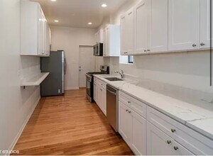 4847 W Washington Blvd, Unit 2 in Chicago, IL - Building Photo - Building Photo