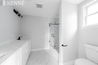 22 Madison Ave, Unit 2 in Cambridge, MA - Foto de edificio - Building Photo