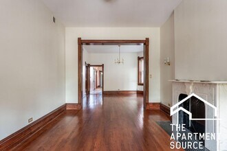 1917 N Kedzie Ave in Chicago, IL - Building Photo - Building Photo