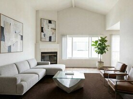 4070 Promontory St in San Diego, CA - Building Photo