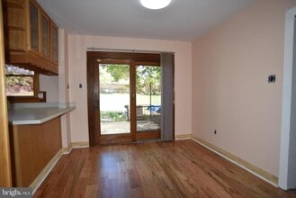 4011 Lees Corner Rd in Chantilly, VA - Building Photo - Building Photo