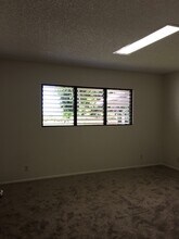 45-577-577 Keaahala Rd in Kaneohe, HI - Building Photo - Building Photo