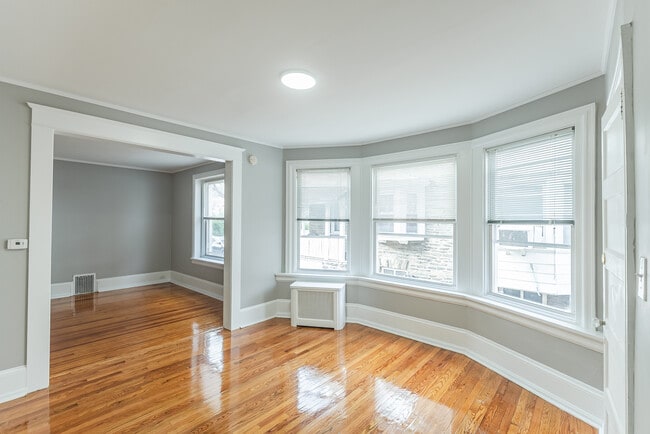 2049 N 63rd St in Philadelphia, PA - Building Photo - Building Photo