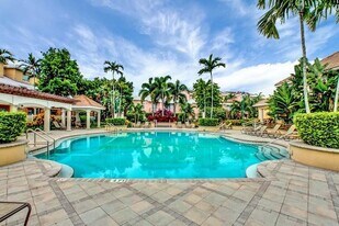 2020 Alta Meadows Ln, Unit 504 in Delray Beach, FL - Building Photo