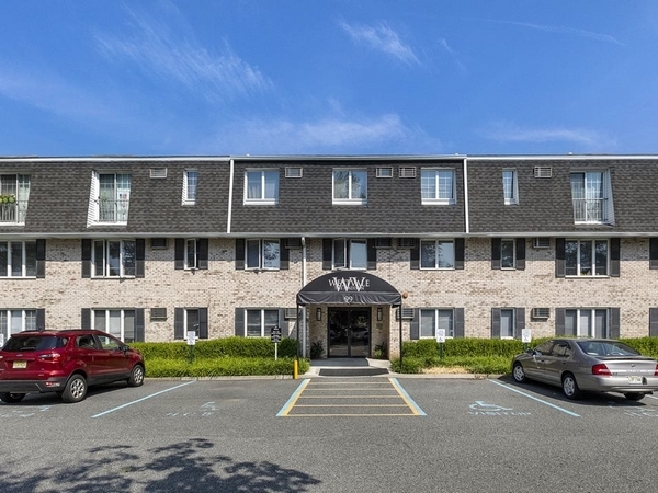 The Madison Apartments in Westwood, NJ - Building Photo - Building Photo